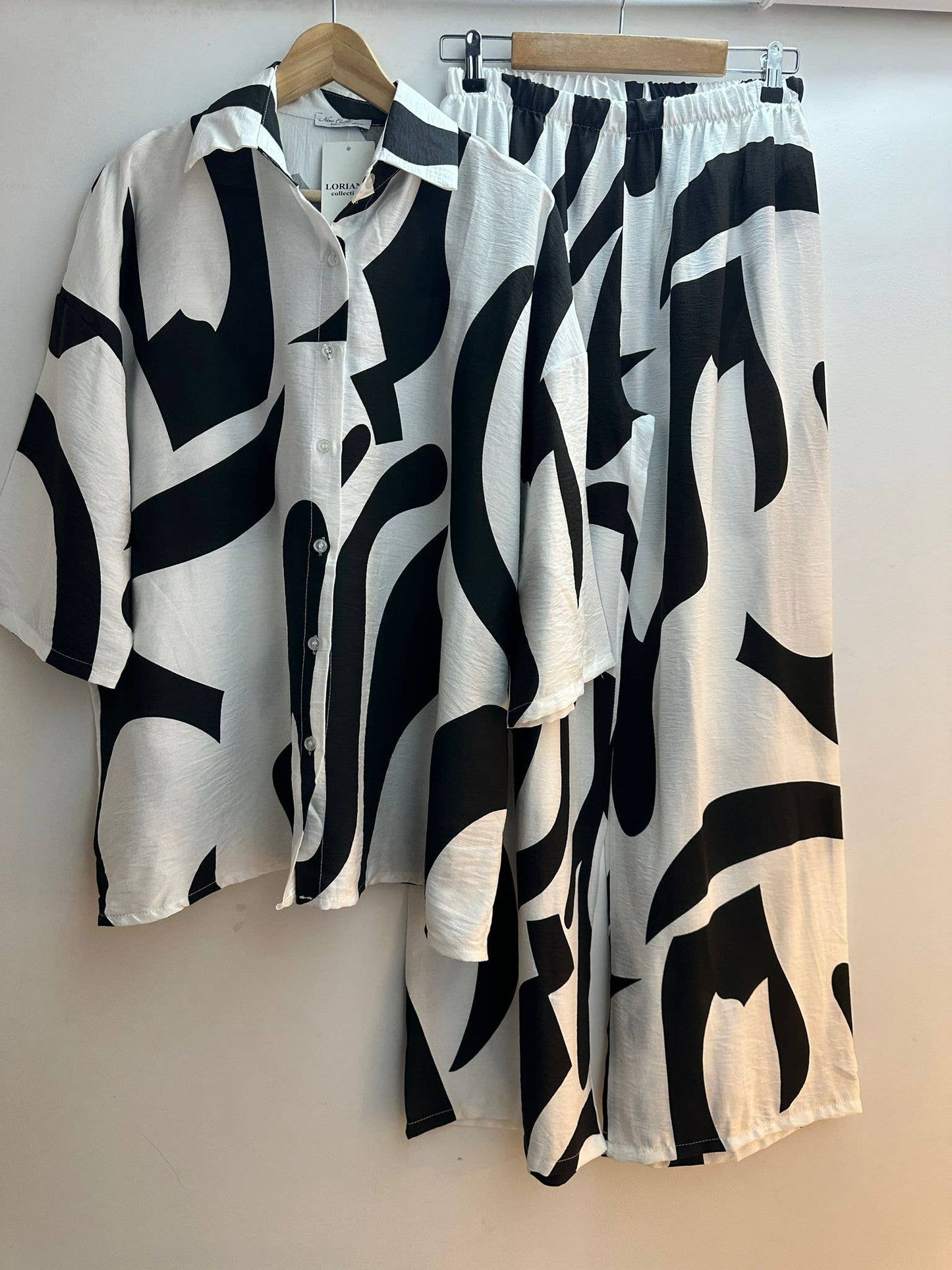 10652B conjunto de camisa e calça tamanho único 
 : Bege / Tamanho único
