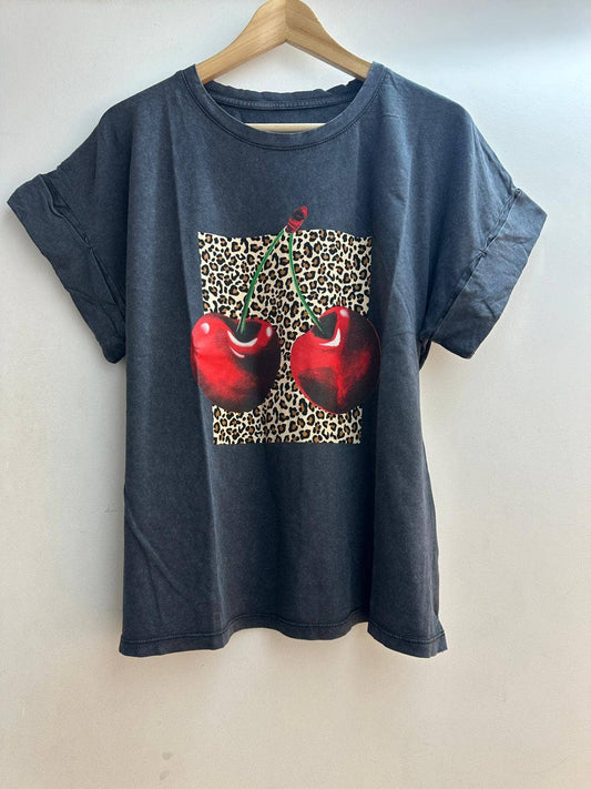 16221 T-shirt desbotado estampado: Preto / Tamanho único