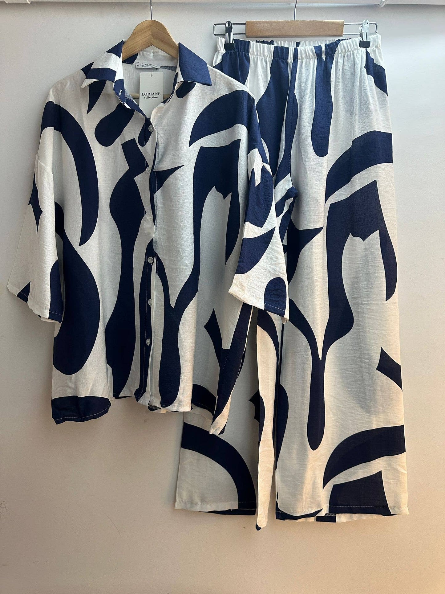 10652B conjunto de camisa e calça tamanho único 
 : Bege / Tamanho único
