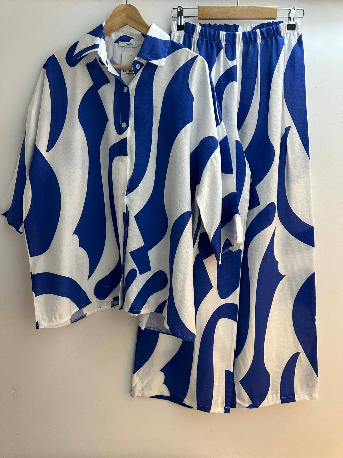 10652B conjunto de camisa e calça tamanho único 
 : Bege / Tamanho único